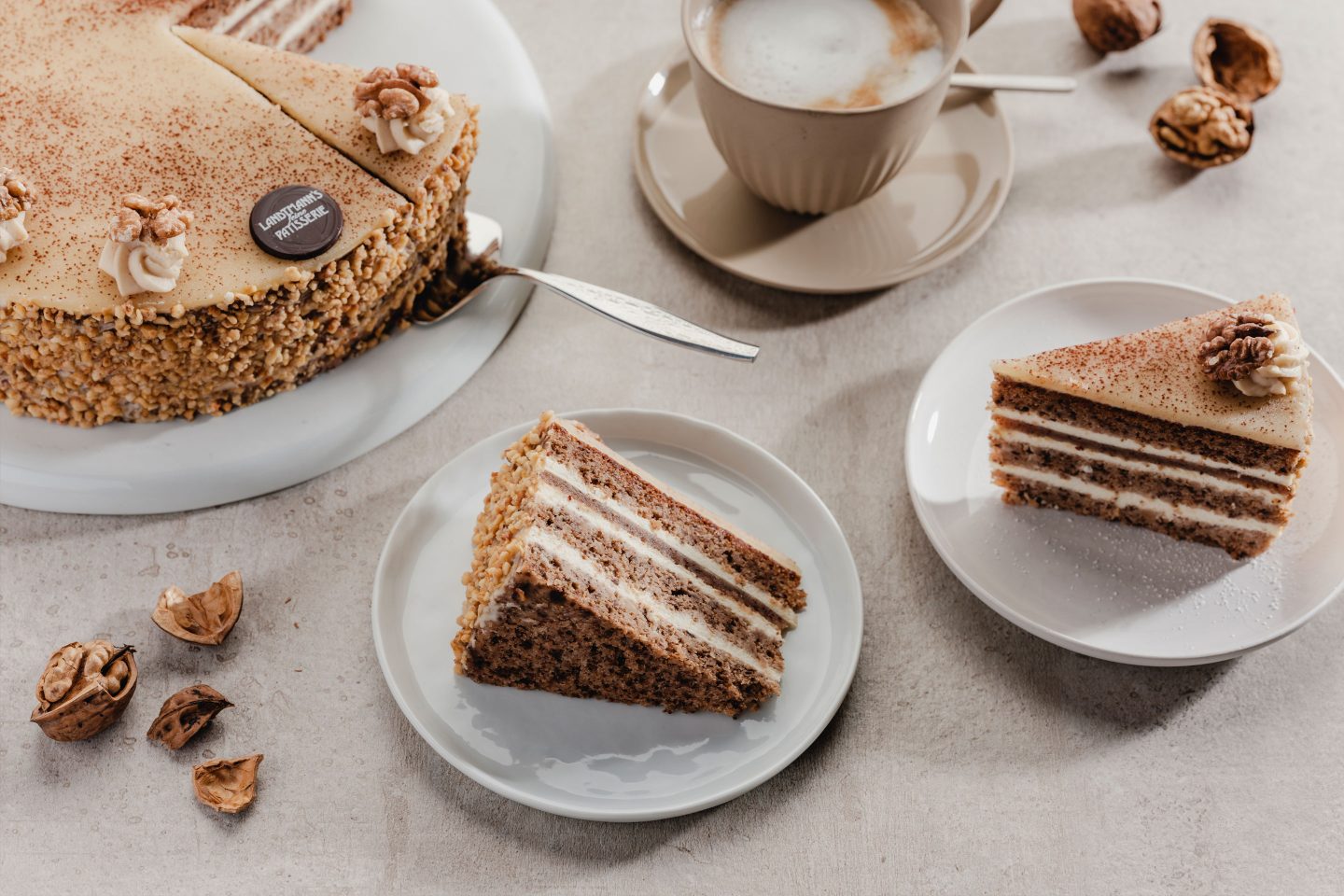 Nut cake with hazelnut brittle — Recipe | Kotányi